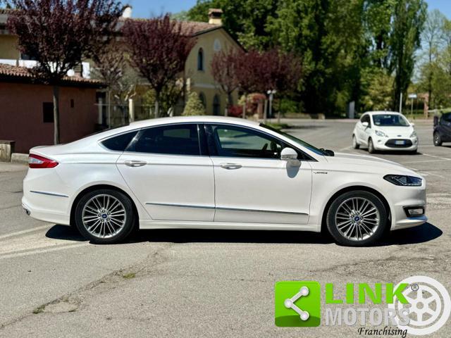 FORD Mondeo Full Hybrid 2.0 187 CV eCVT 4 porte Vignale
