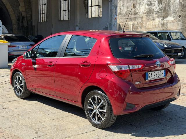 TOYOTA Yaris 1.5 Hybrid 5 porte Business