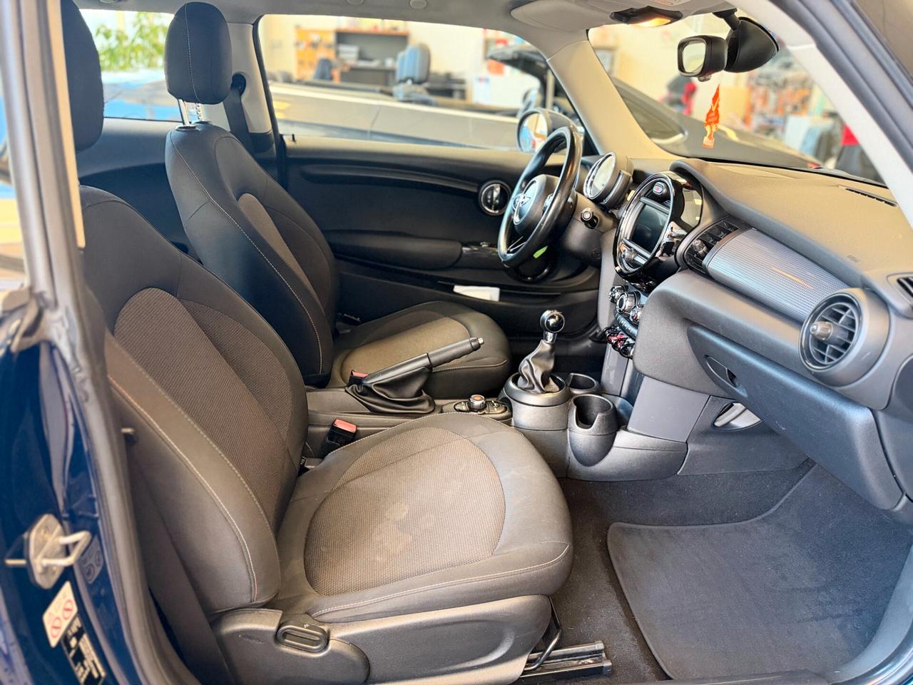 Mini 1.5 Cooper D DISPONIBILE SOLO SU APPUNTAMENTO