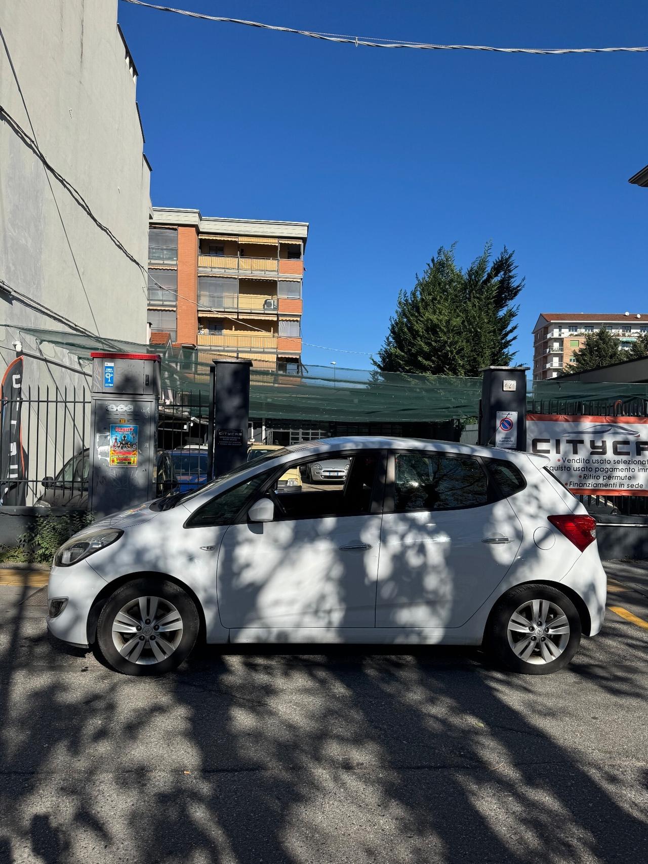 Hyundai iX20 1.4 90 CV benzina/metano
