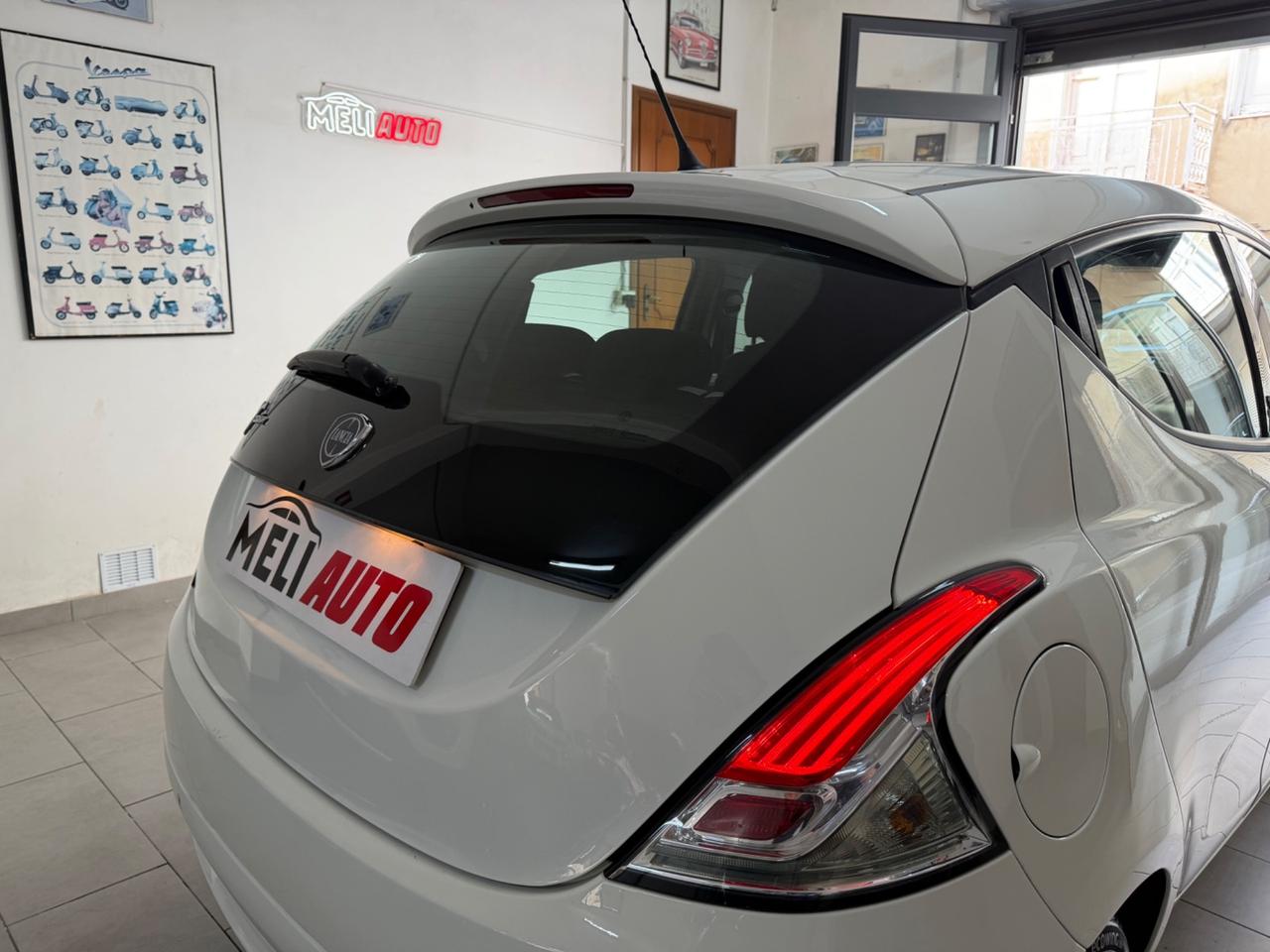 Lancia Ypsilon 1.2 Benzina 69 CV Platinum