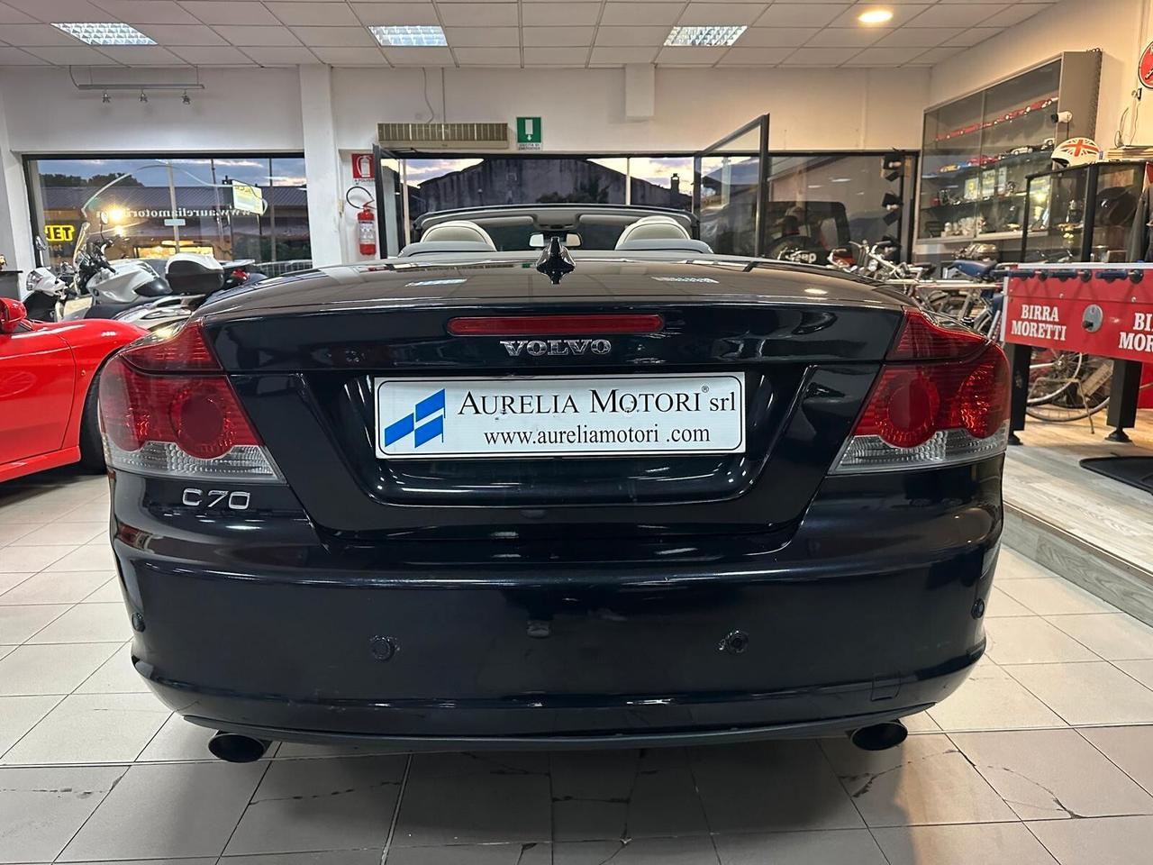 Volvo C70 2.4 D5 20V aut. Momentum TENUTA BENISSIMO