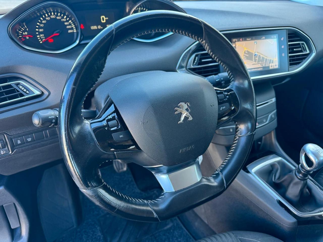 Peugeot 308 BlueHDi 120 S&S SW Allure