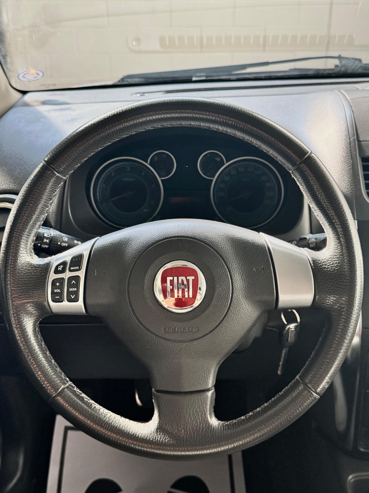 Fiat Sedici 2.0 MJT 16V DPF 4x4 Emotion