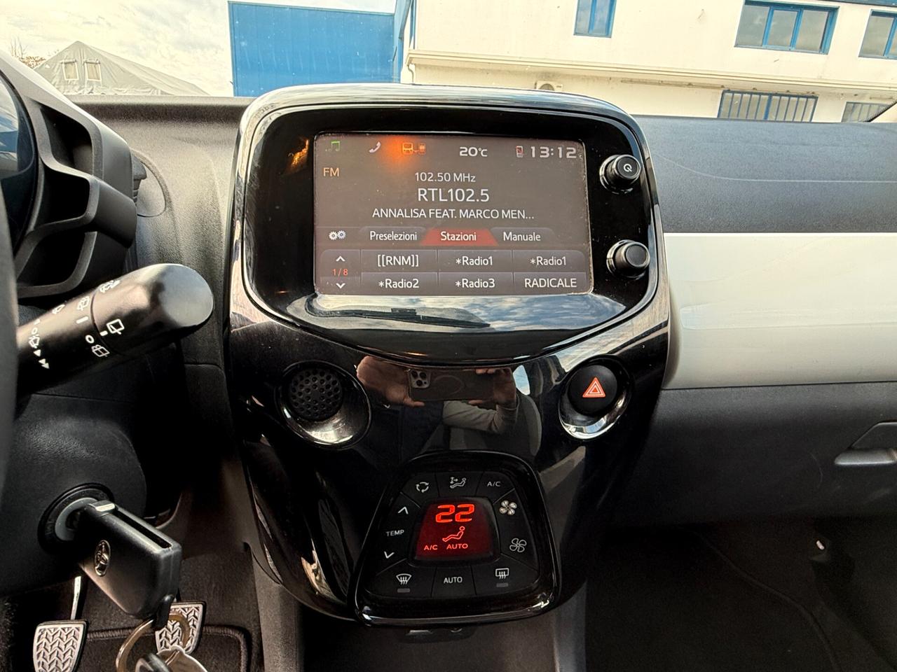 Toyota Aygo 1.0 Benzina 69 CV 5 porte x-play