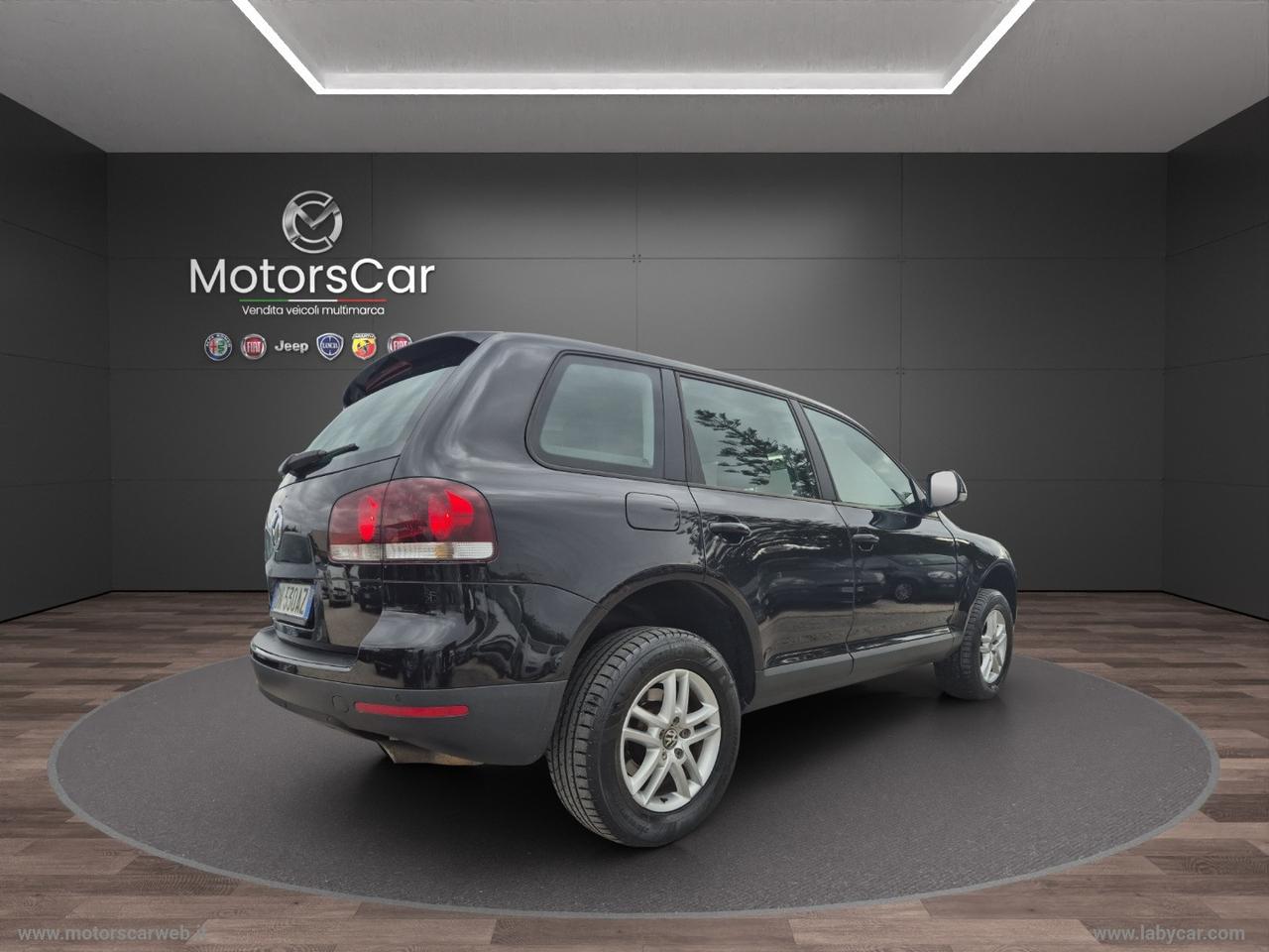 VOLKSWAGEN Touareg 2.5 R5 TDI DPF Exclusive