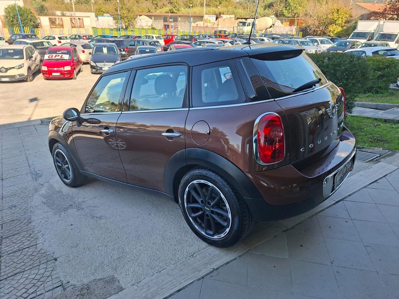 Mini Cooper D Countryman 1.6 d 111 cavalli garantita 12 mesi