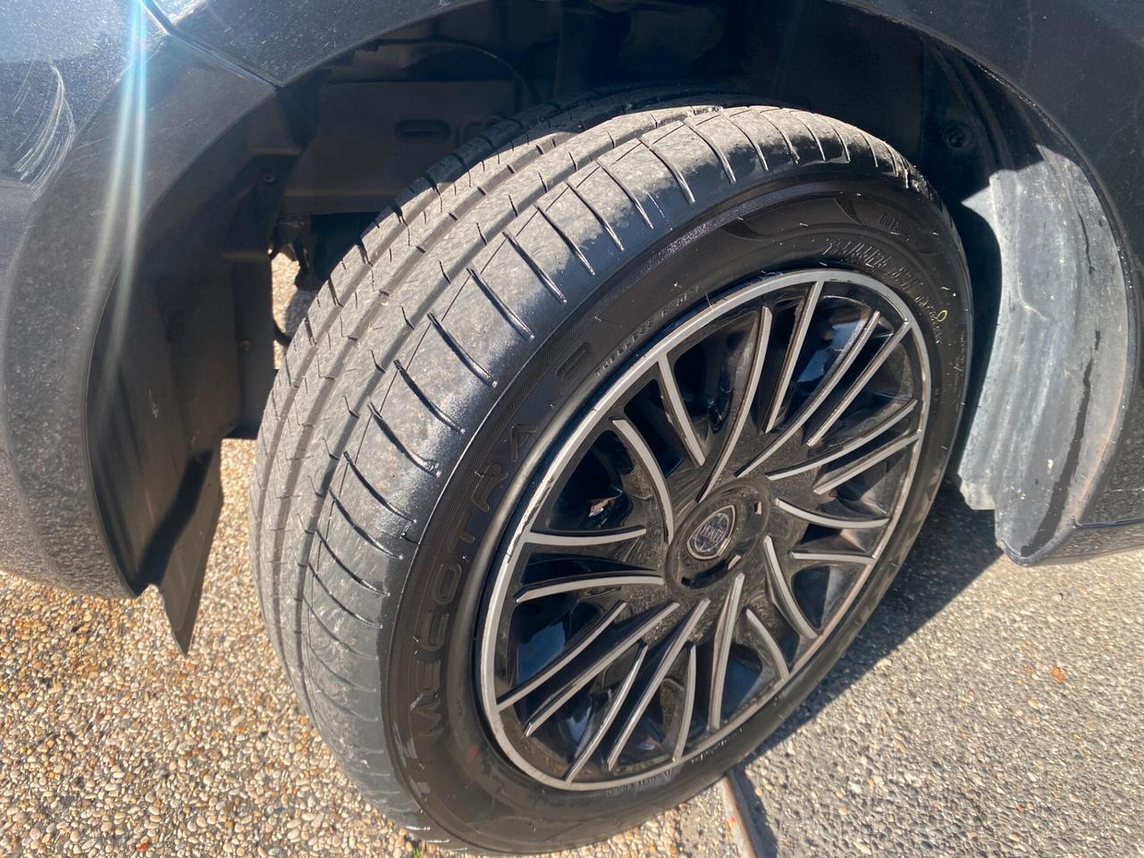 LANCIA Ypislon 1.0 Hybrid 5Posti GOLD RadioAPP CarPlay