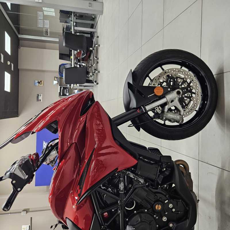 MV Agusta Turismo Veloce 800 R - 2024