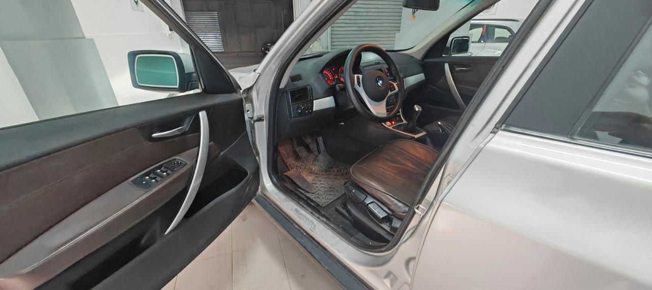 Bmw X3 2.0d cat Futura
