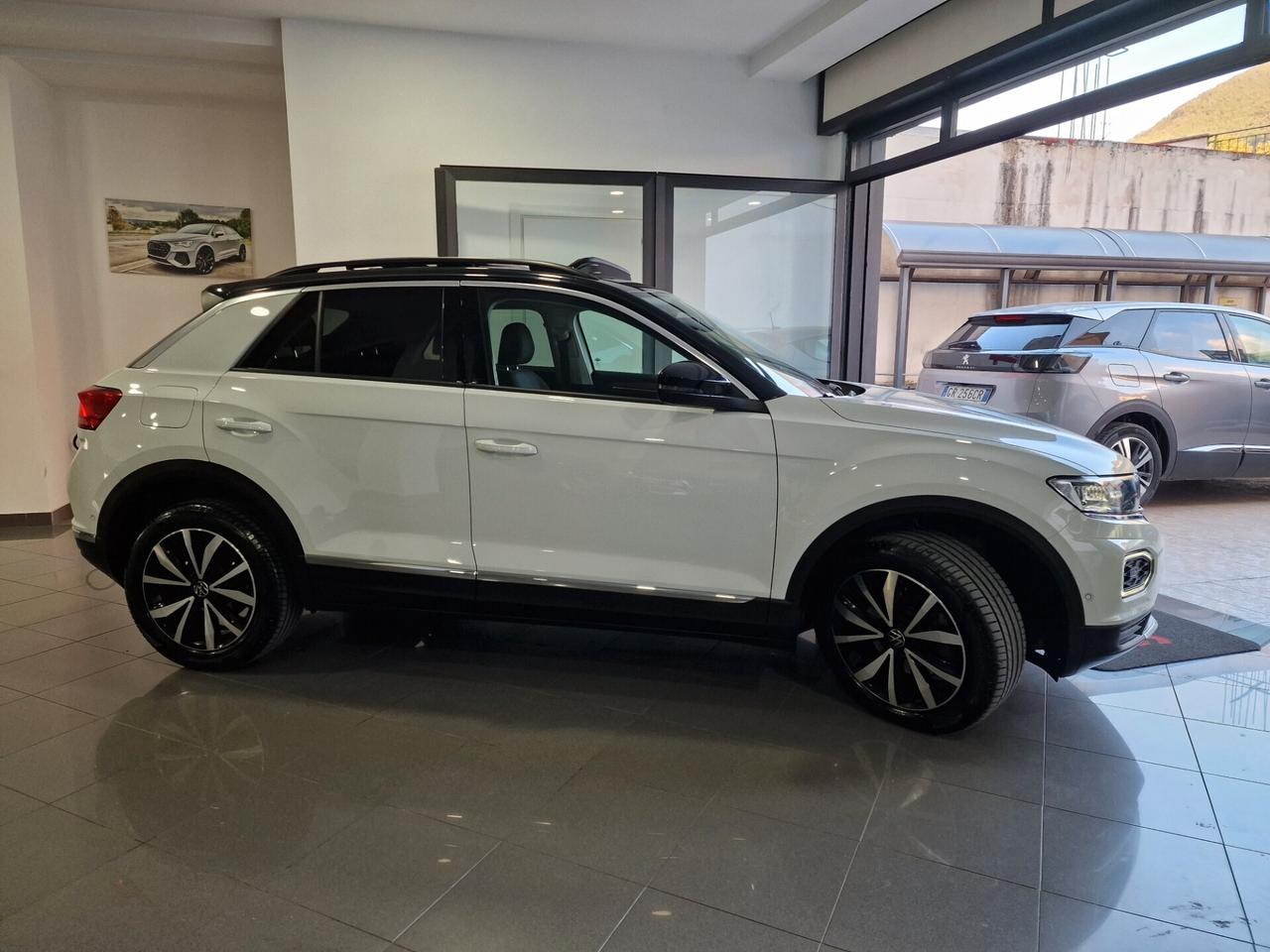 Volkswagen T-Roc 2.0 TDI SCR 150 CV DSG TETTO PANORAMICO