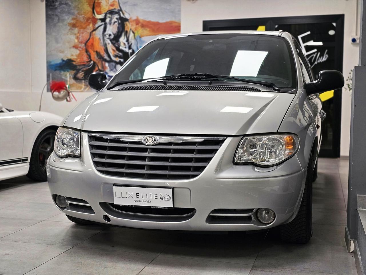 Chrysler Voyager 2.5 143cv 7 posti! 1st class! display! GAR.12 MESI