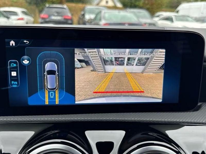 Mercedes-Benz Classe A A 200 Premium AMG LED NAVI