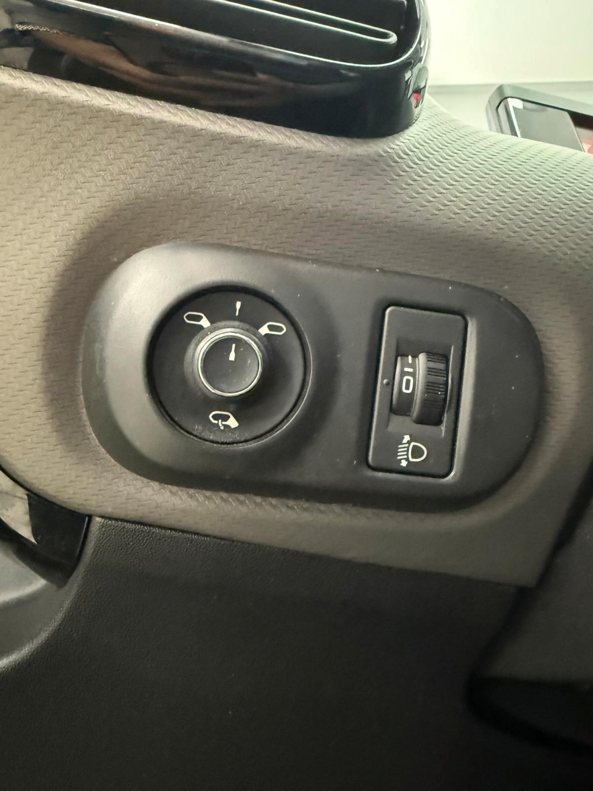 Citroen C4 Cactus BlueHDi 100 S&S Shine