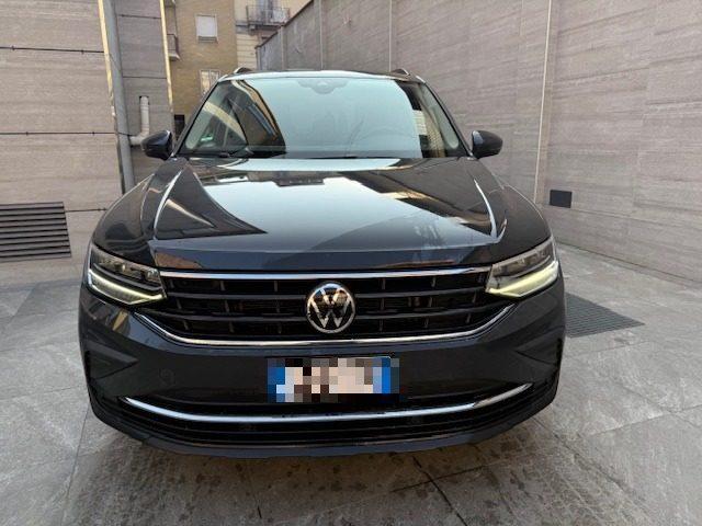 VOLKSWAGEN Tiguan 2.0 TDI SCR Life NEOPATENTATI