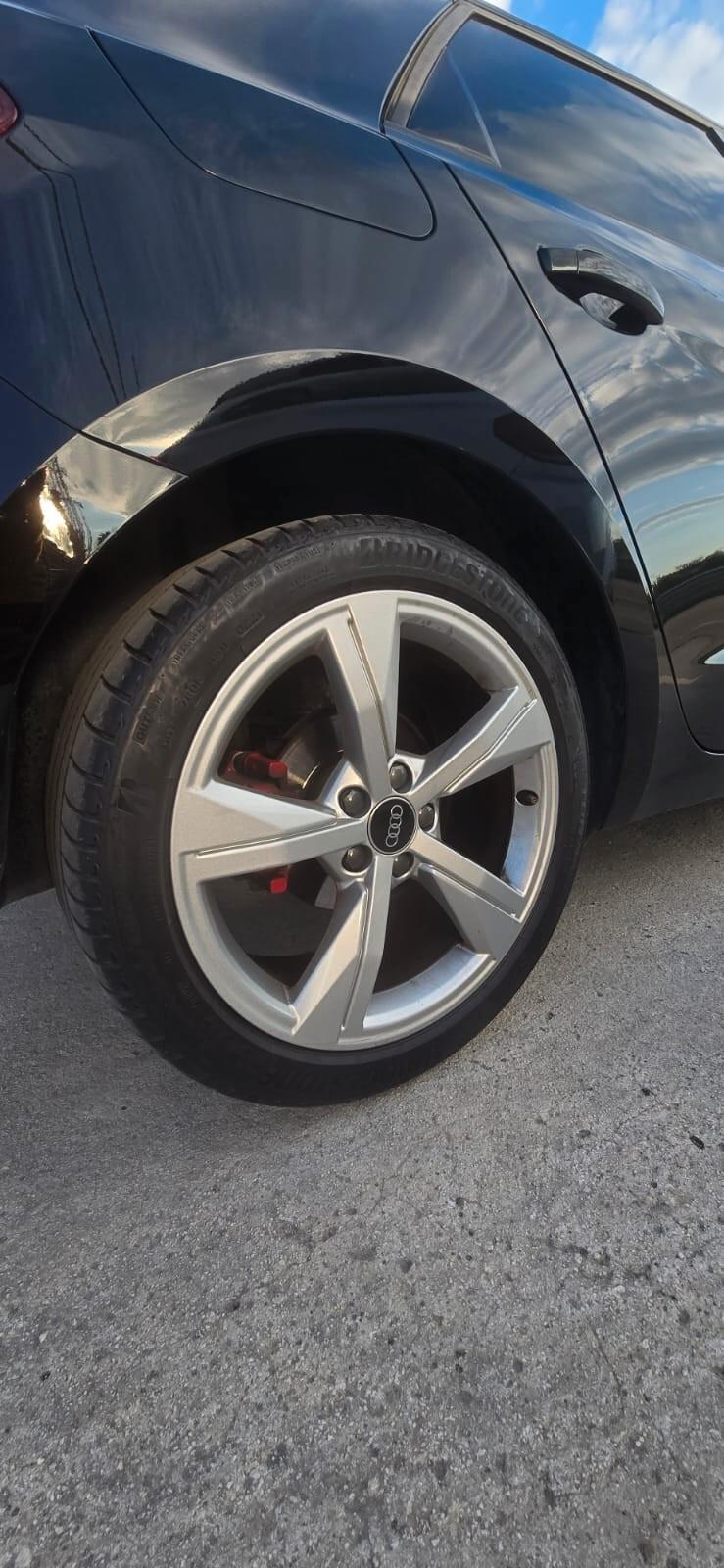 Audi A1 SPB 25 TFSI S tronic Identity Black