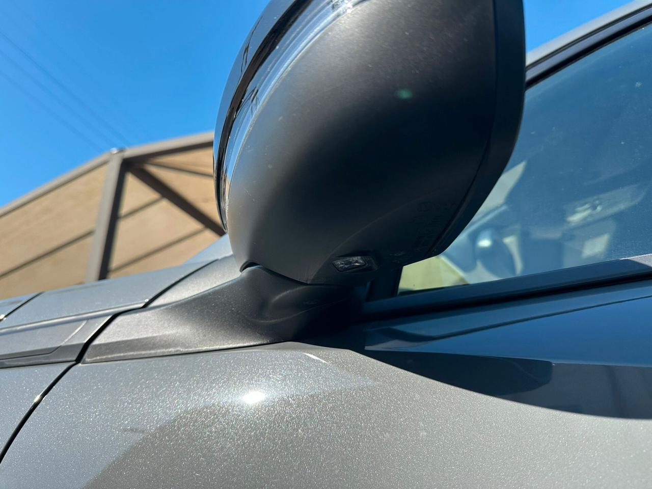 Peugeot 2008 Hybrid 145 e-DCS6 Allure