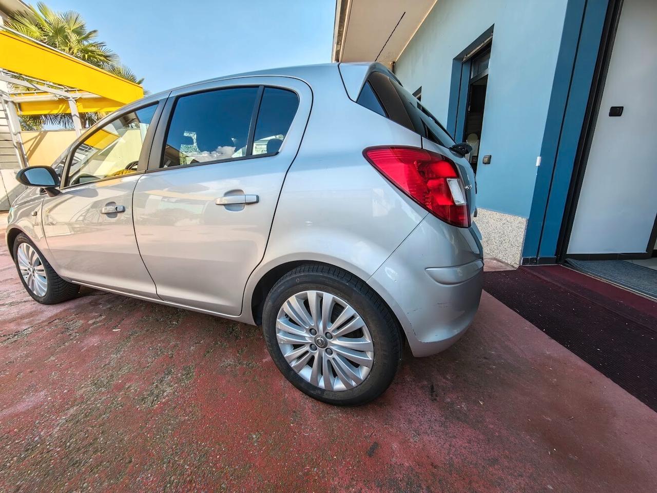 1.2 85CV 5 porte GPL-TECH esenzione bollo fino al 09/2028
