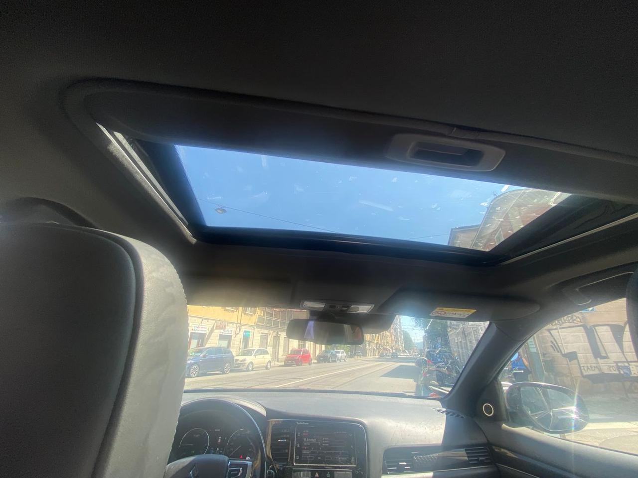 Mitsubishi Outlander 2.4 PHEV #50018