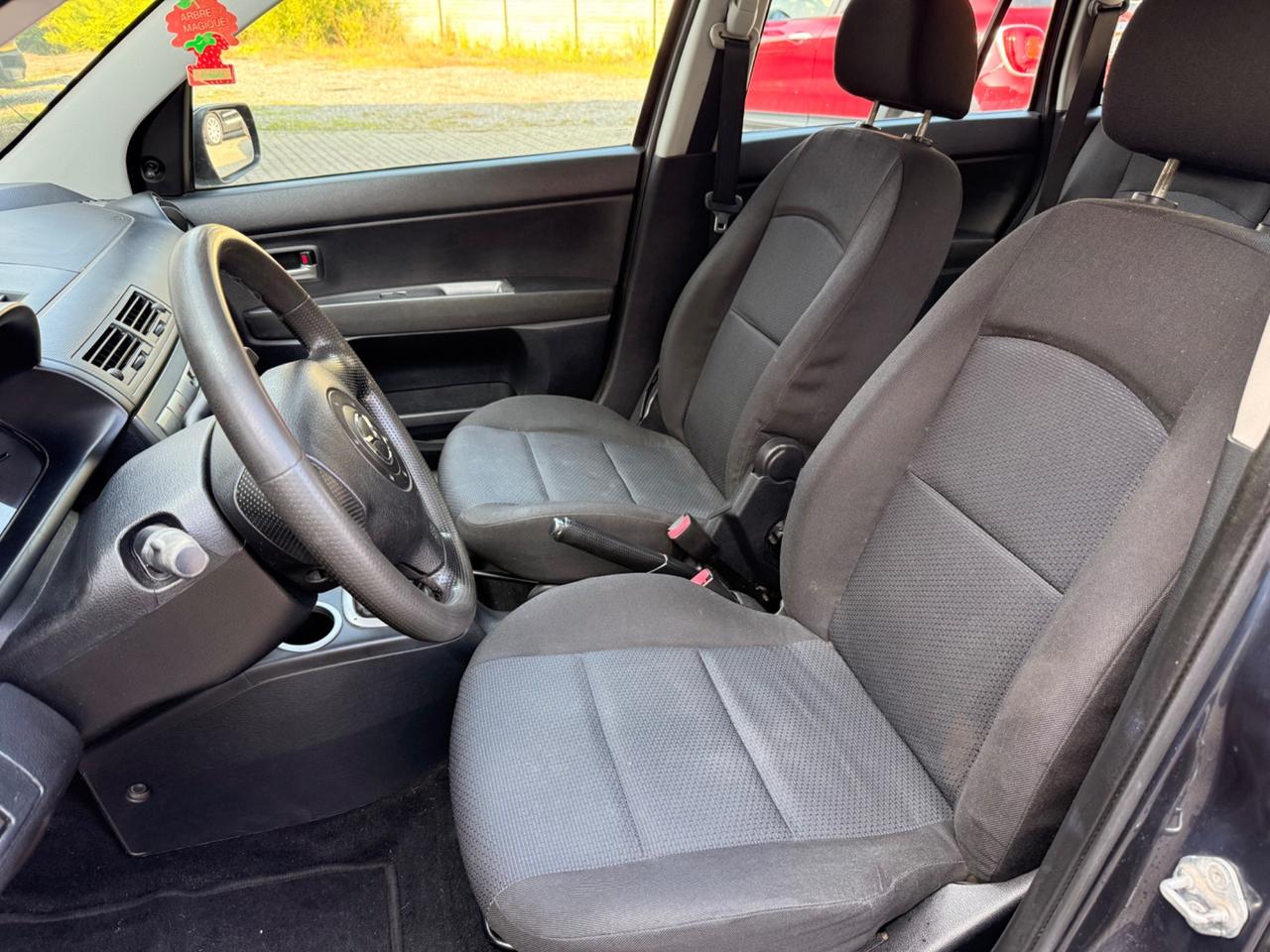 Mazda 2 1.2 Sony