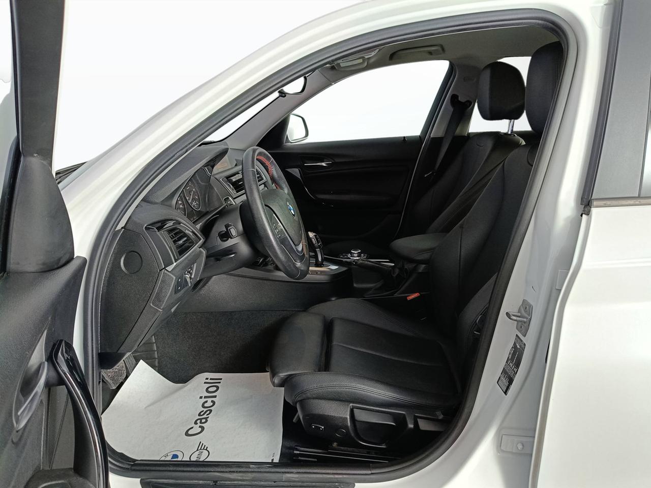 BMW Serie 1 F/20-21 2015 - 118d Sport 5p auto