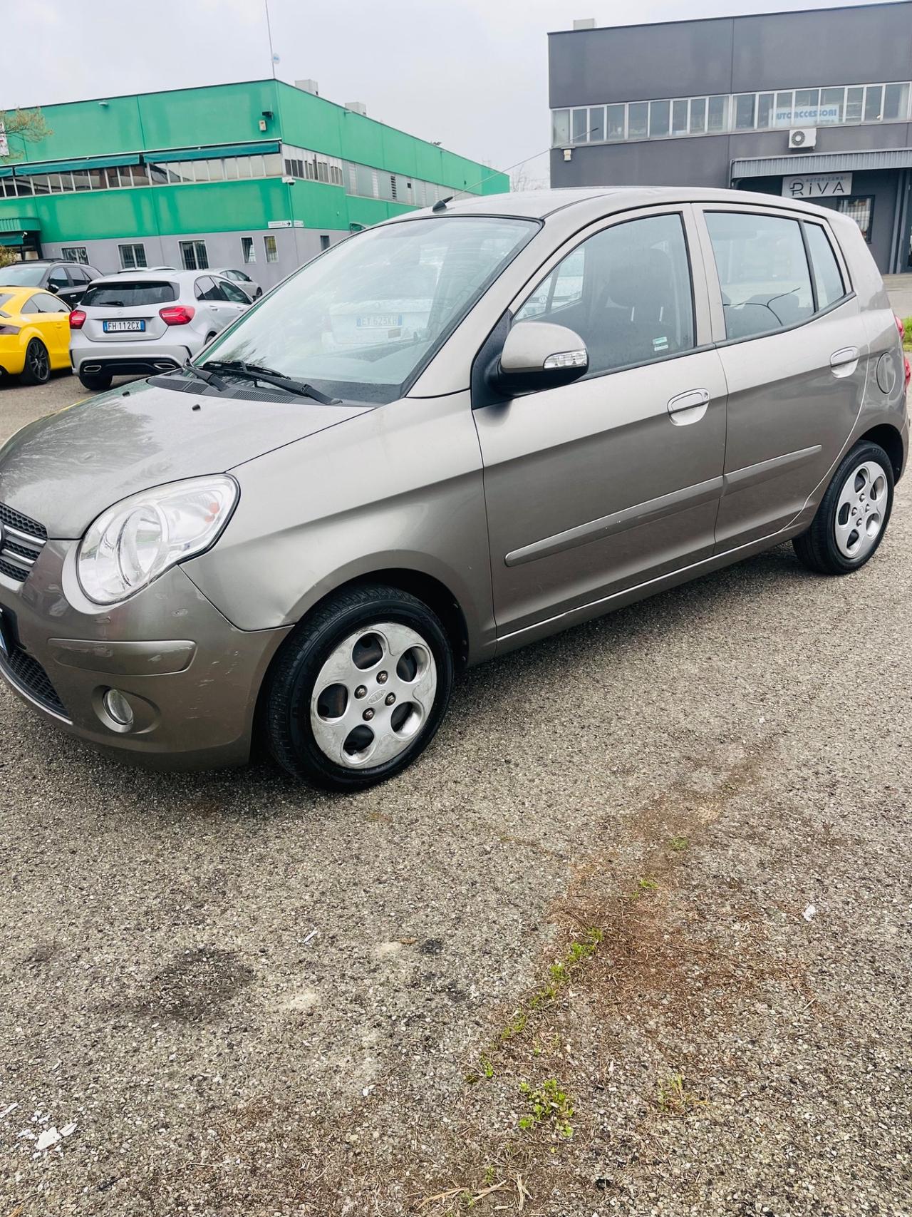 Kia Picanto 1.0 12V Town Bi-Fuel