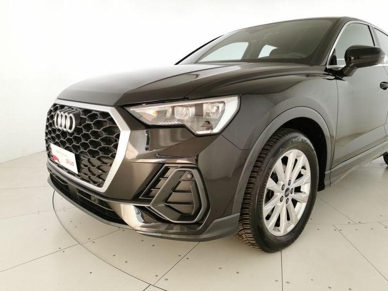 Audi Q3 Sportback 35 2.0 tdi s-tronic