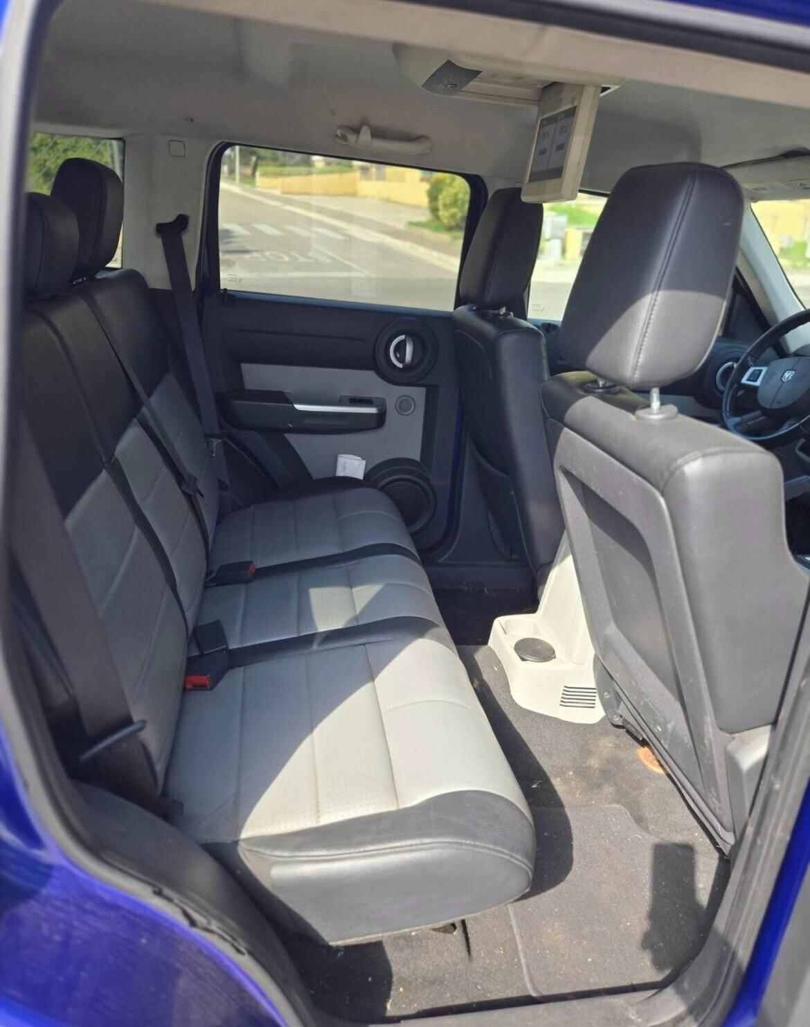 Dodge Nitro 2.8 CRD DPF R/T 4WD PELLE