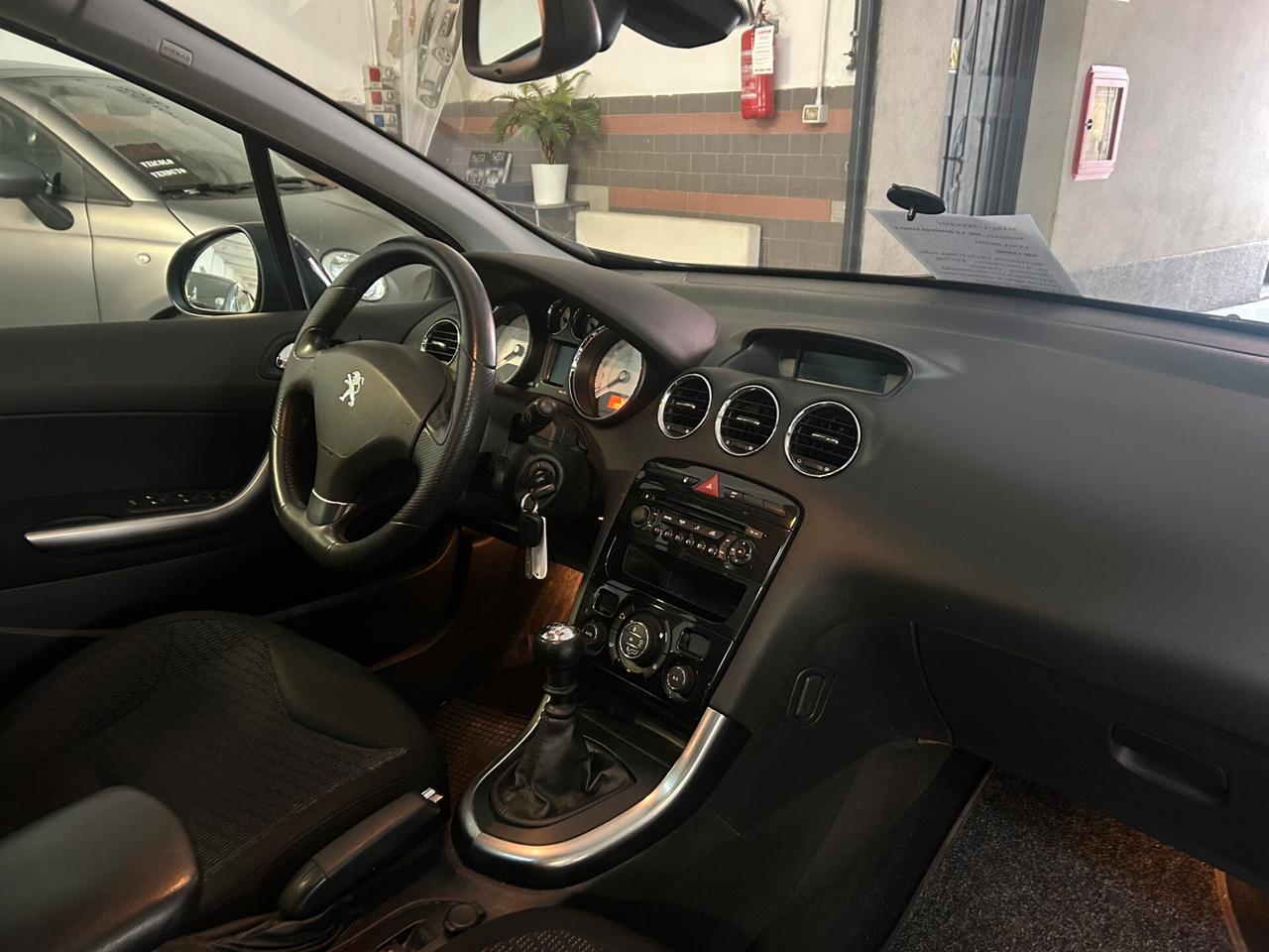 Peugeot 308 1.6 THP 156CV 5p. Allure