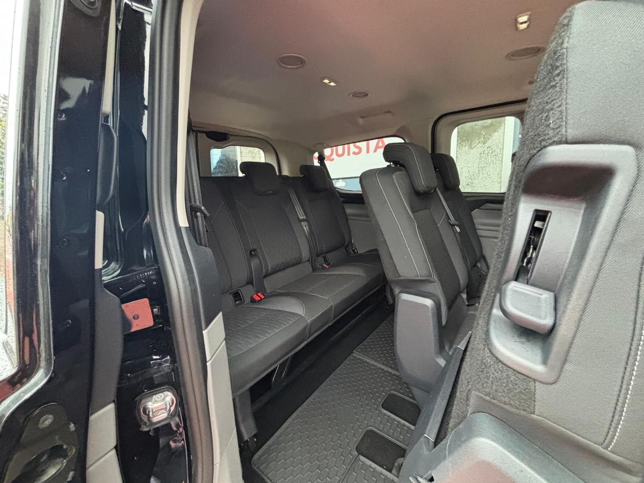 Ford Transit custom 2.0 TDCI eco blue 150 CV titanium 9 posti