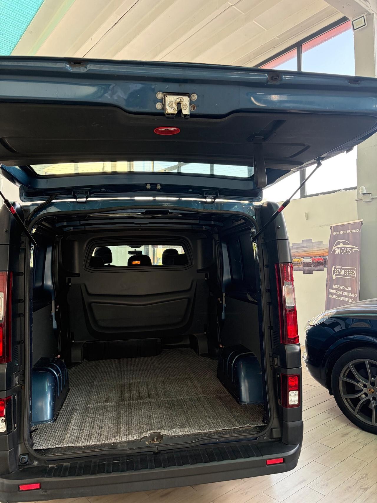 Renault Trafic 5 posti 1.6 Dci120