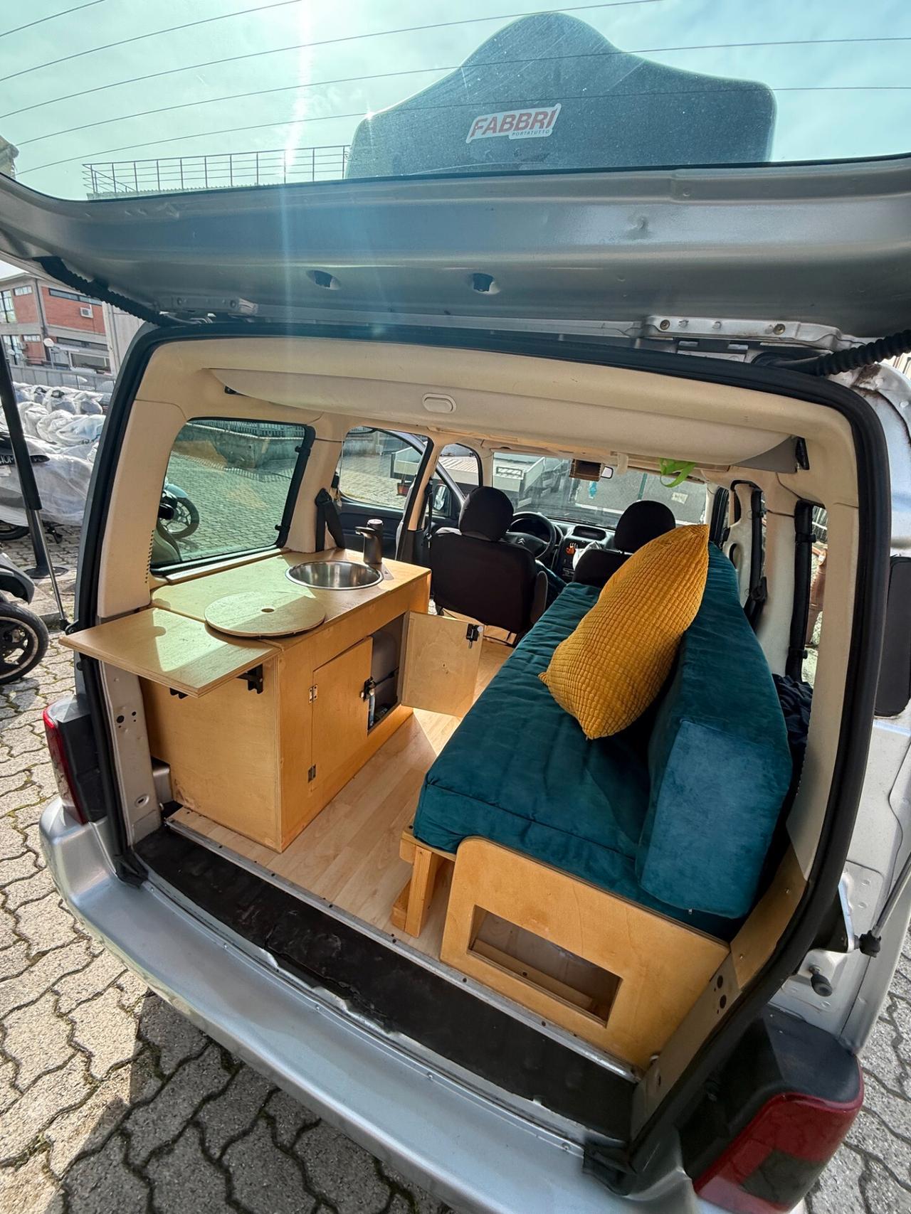 Citroen Berlingo camperizzato allestito