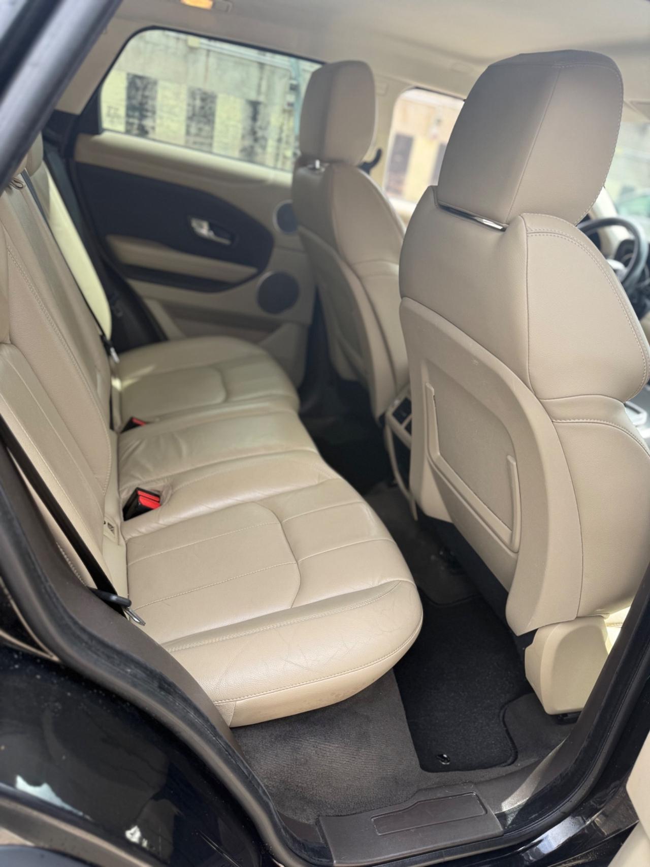 Land Rover Range Evoque 2.0 TD4 150 CV 5p. SE Dynamic