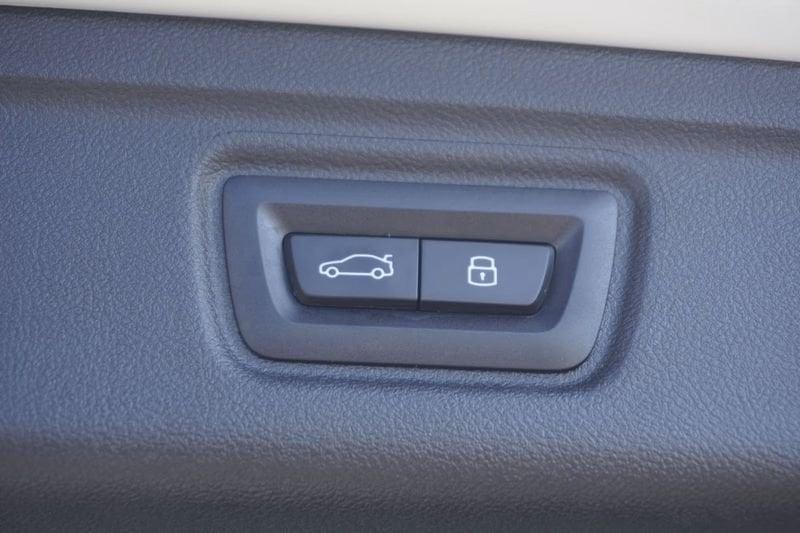 BMW Serie 3 320d 48V xDrive Touring MY 25 Msport Pro CAMERA 360 TETTO LED CARBON