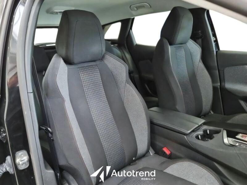 Peugeot 3008 BlueHDi 130 CV Automatica NAVI LED Active Business S&S