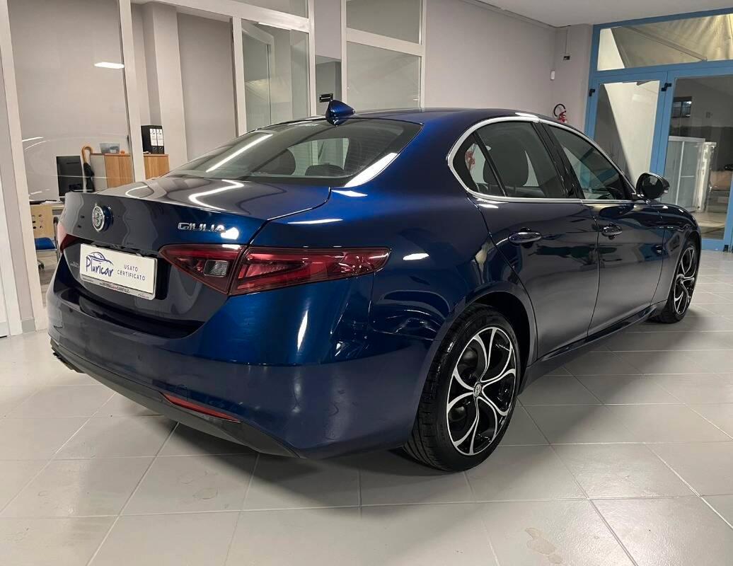 Alfa Romeo Giulia 2.2 t Executive 150cv auto