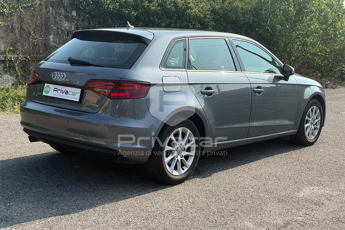 AUDI A3 1.6 TDI clean diesel S tronic Admired
