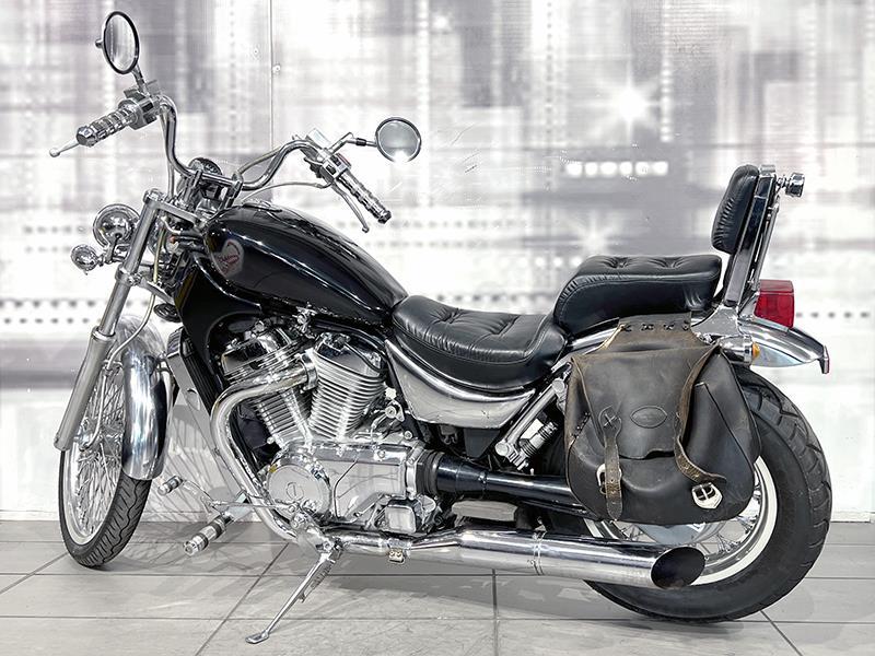 Suzuki VS 800 Intruder