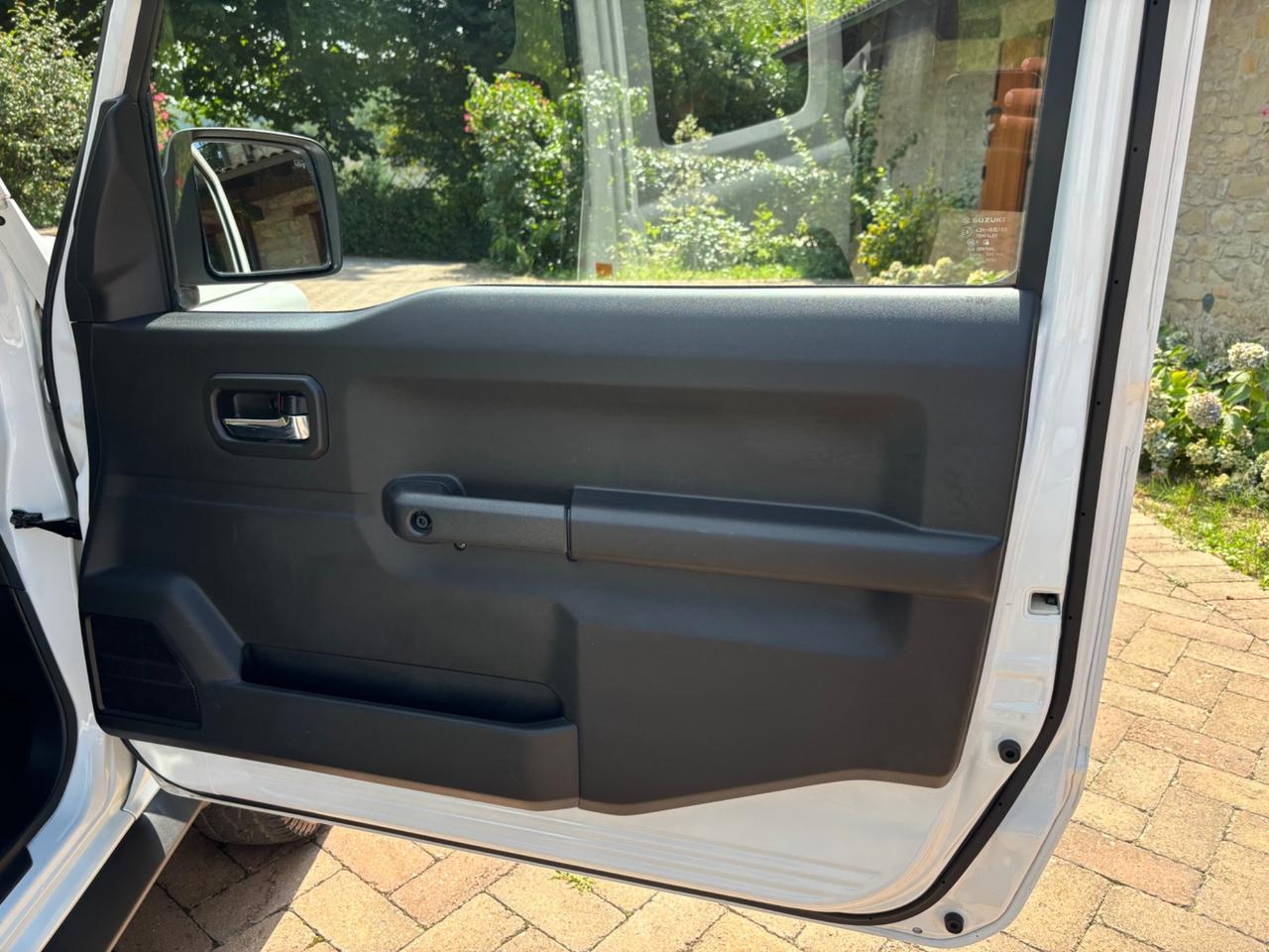 Suzuki Jimny 1.5 5MT Top 4 POSTI - 02/2019