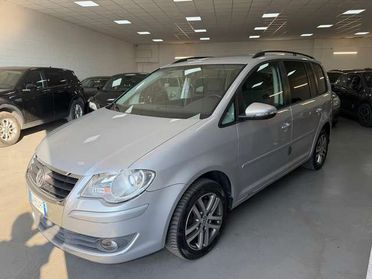 Volkswagen Touran Touran I 2007 1.4 tsi Trendline ecofuel 150cv dsg