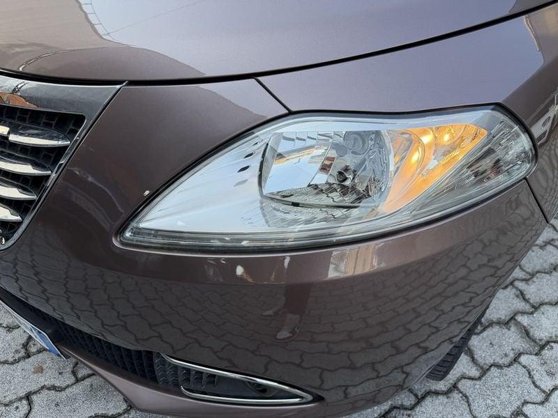 Lancia Ypsilon 5 Porte Ypsilon 1.2 8v Platinum 69cv E6