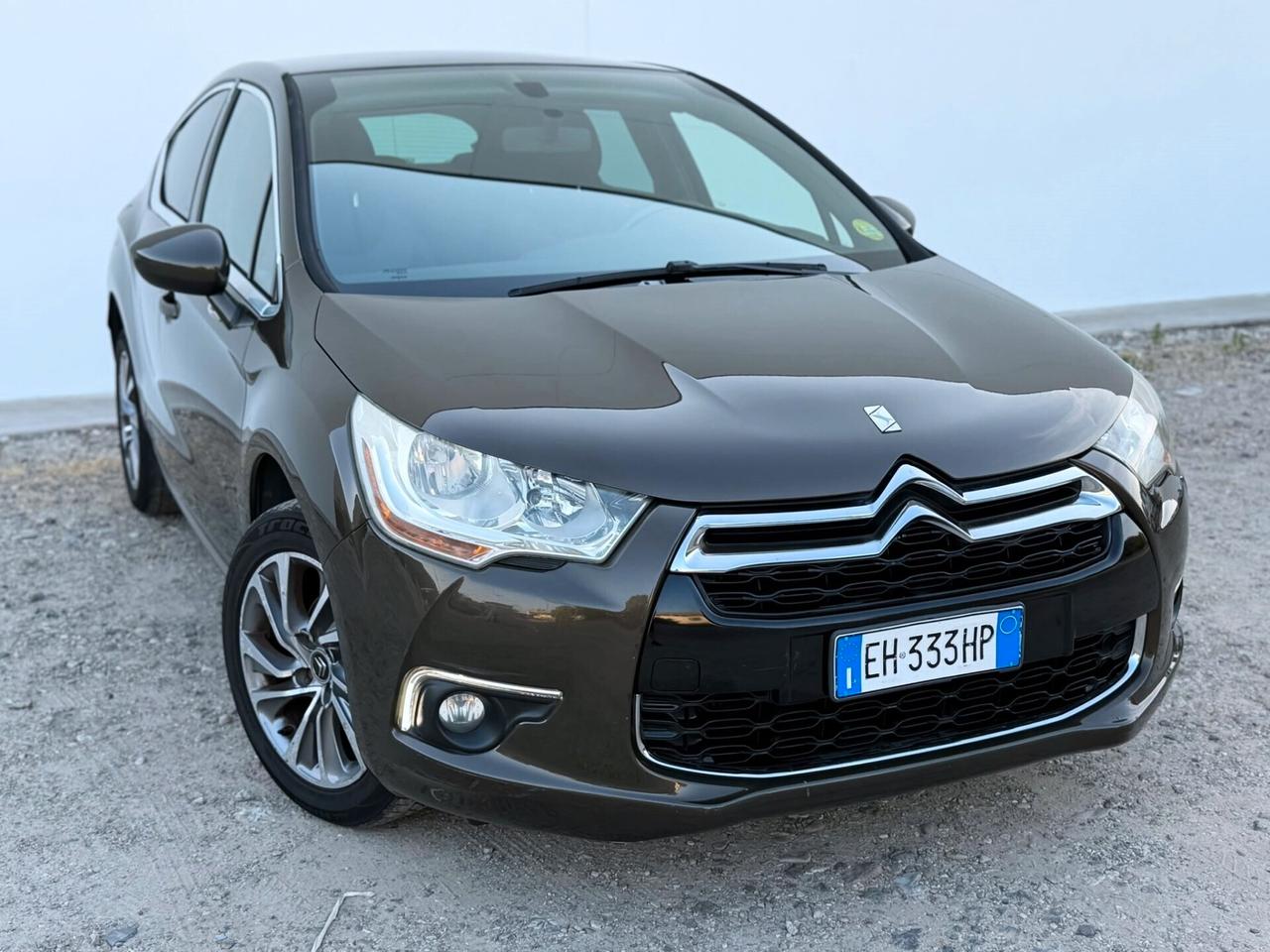 DS4 1.6 e-HDi Berlina 110cv 145000KM