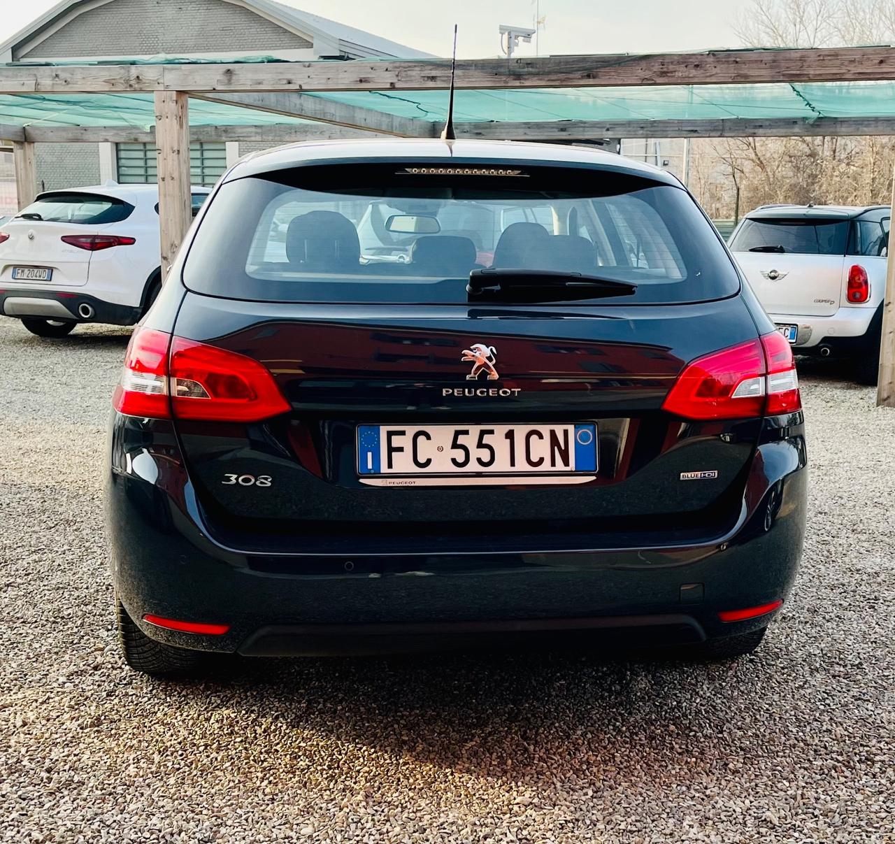 Peugeot 308 station wagon 1.6cc 99cv HDI