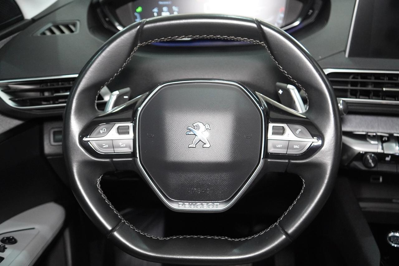 Peugeot 3008 1.2T EAT8 130cv ALLURE