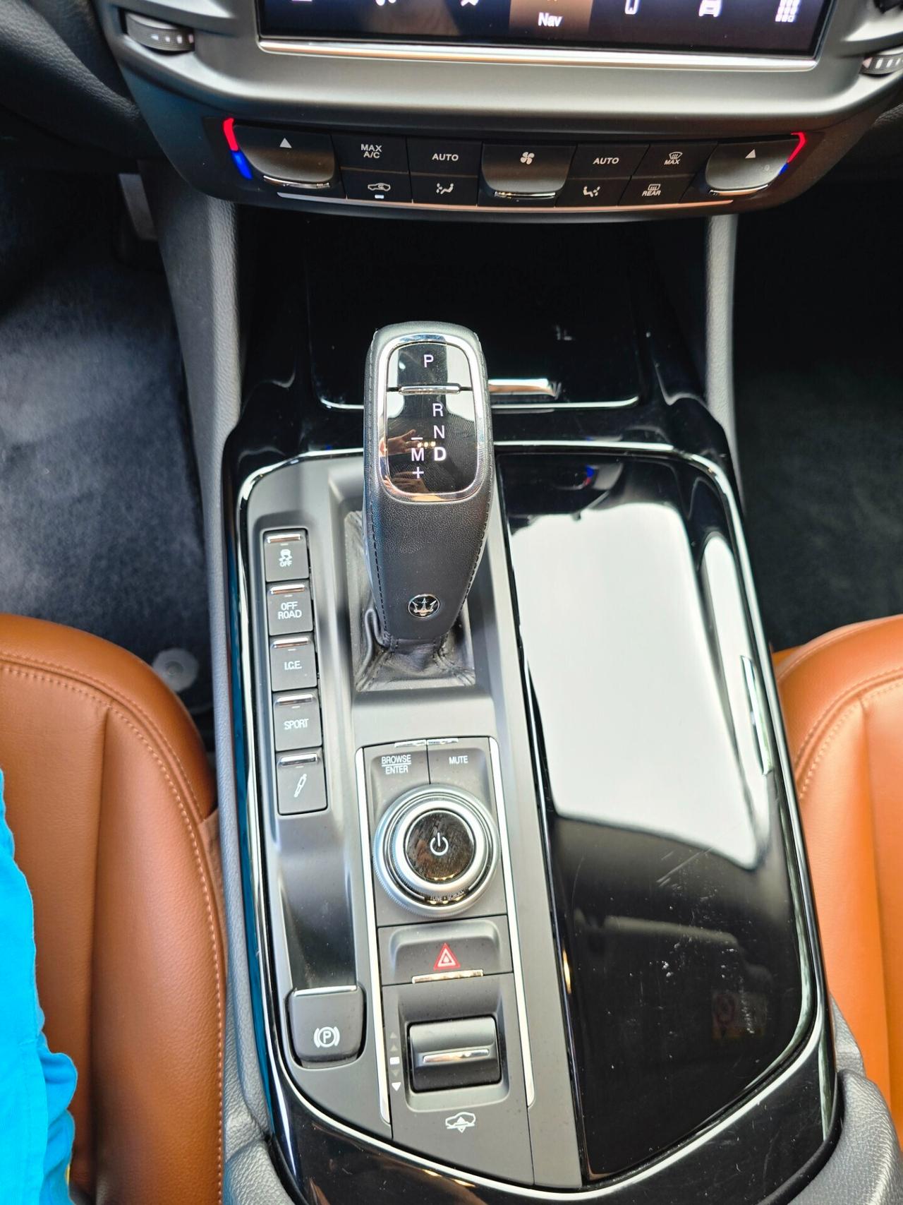 Maserati Levante V6 AWD 350 CV BENZINA - 2021