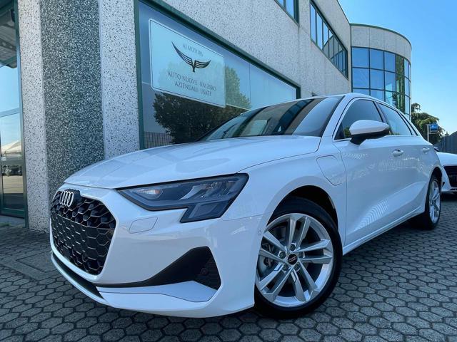 AUDI A3 SPB TFSIe 150 kW Stronic Business Advan NO VINCOLI