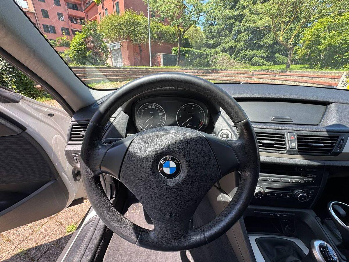 BMW X1 Xdrive18d Attiva