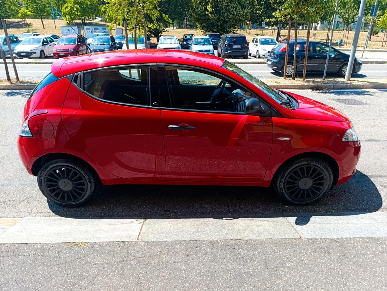Lancia Ypsilon 1.2 69 CV 5 porte GPL Uniproprietario