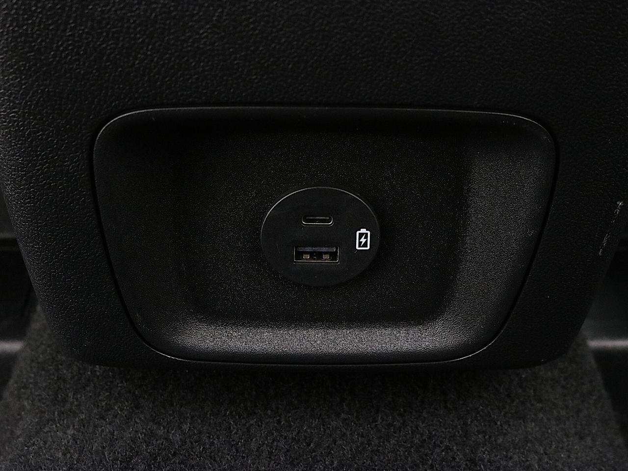 Ford Kuga 1.5 EcoBlue 120CV 2WD ST-Line