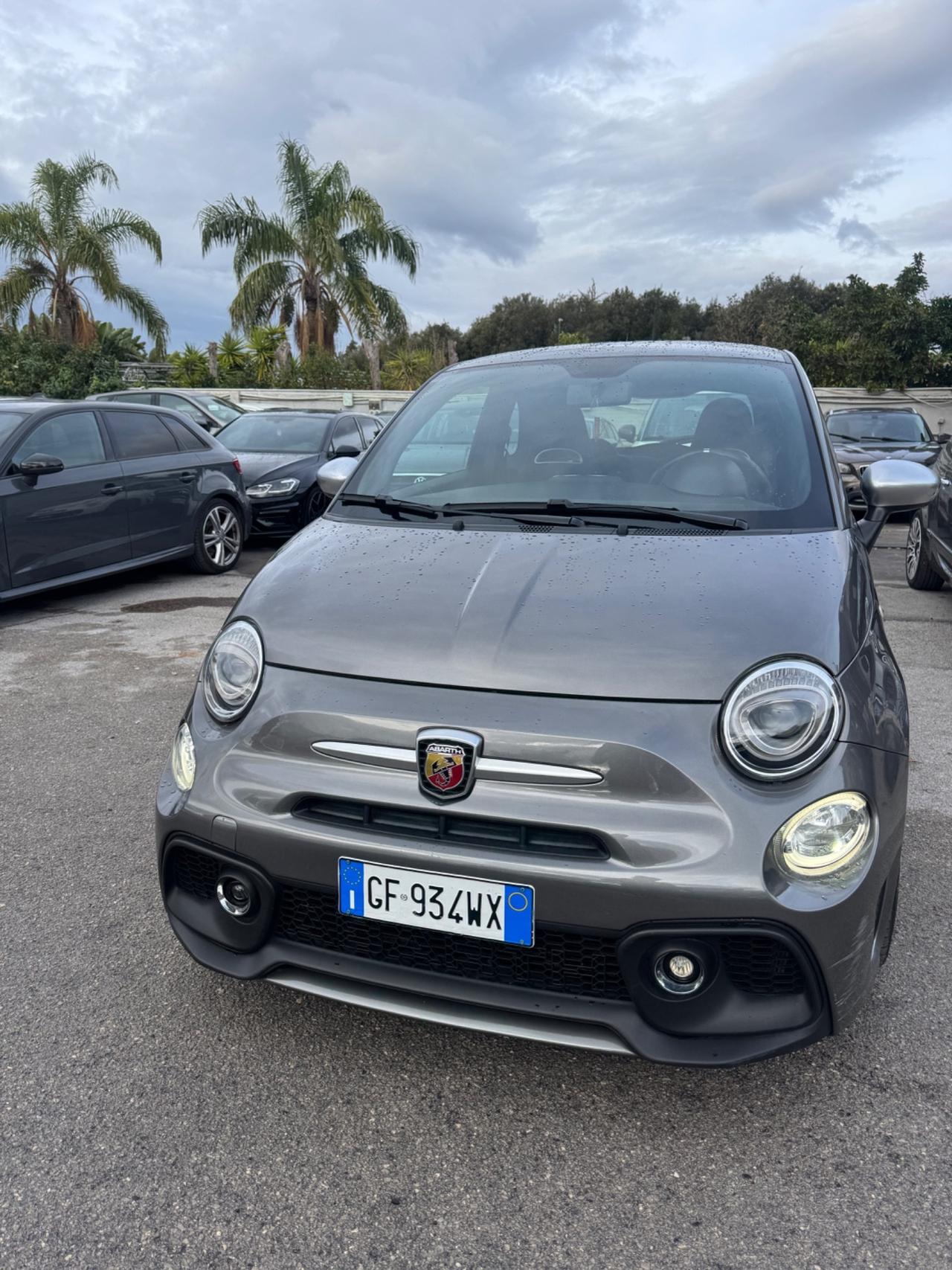 Abarth 595 1.4 Turbo T-Jet 165 CV Turismo